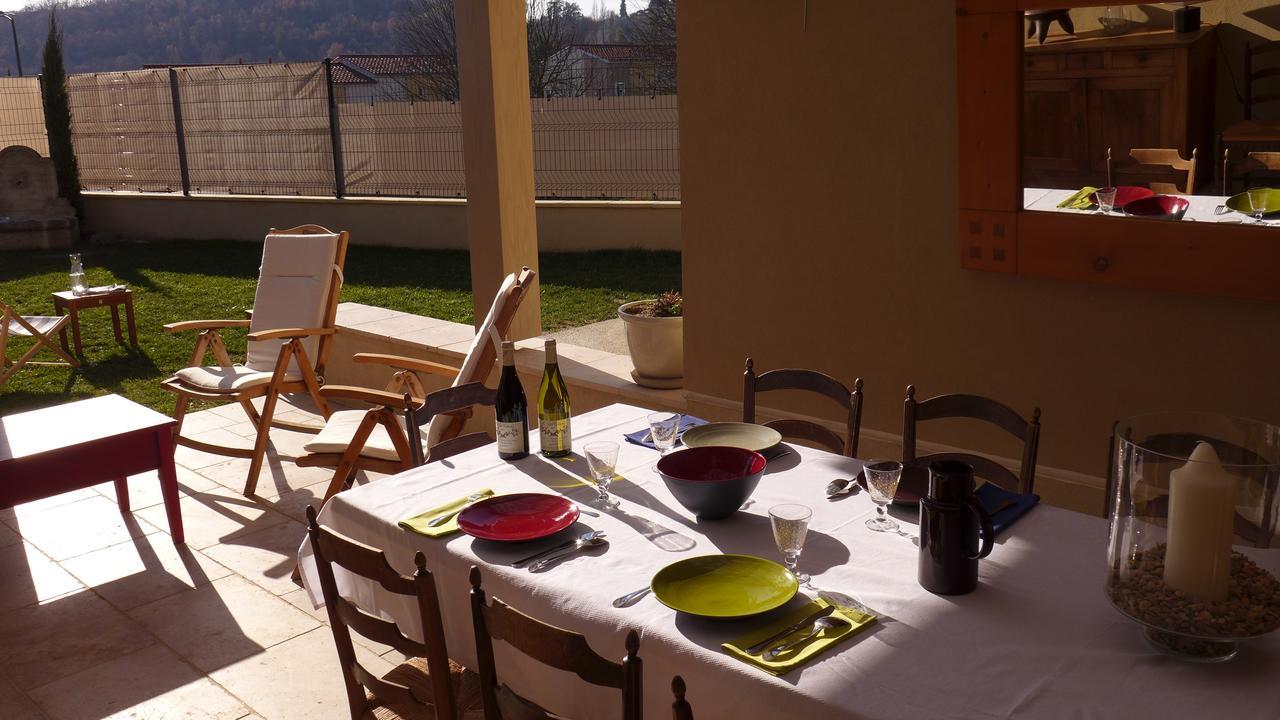 Les Trois Oliviers Bed & Breakfast Forcalquier Exterior foto